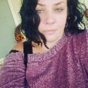 Meet your Posher, Esther